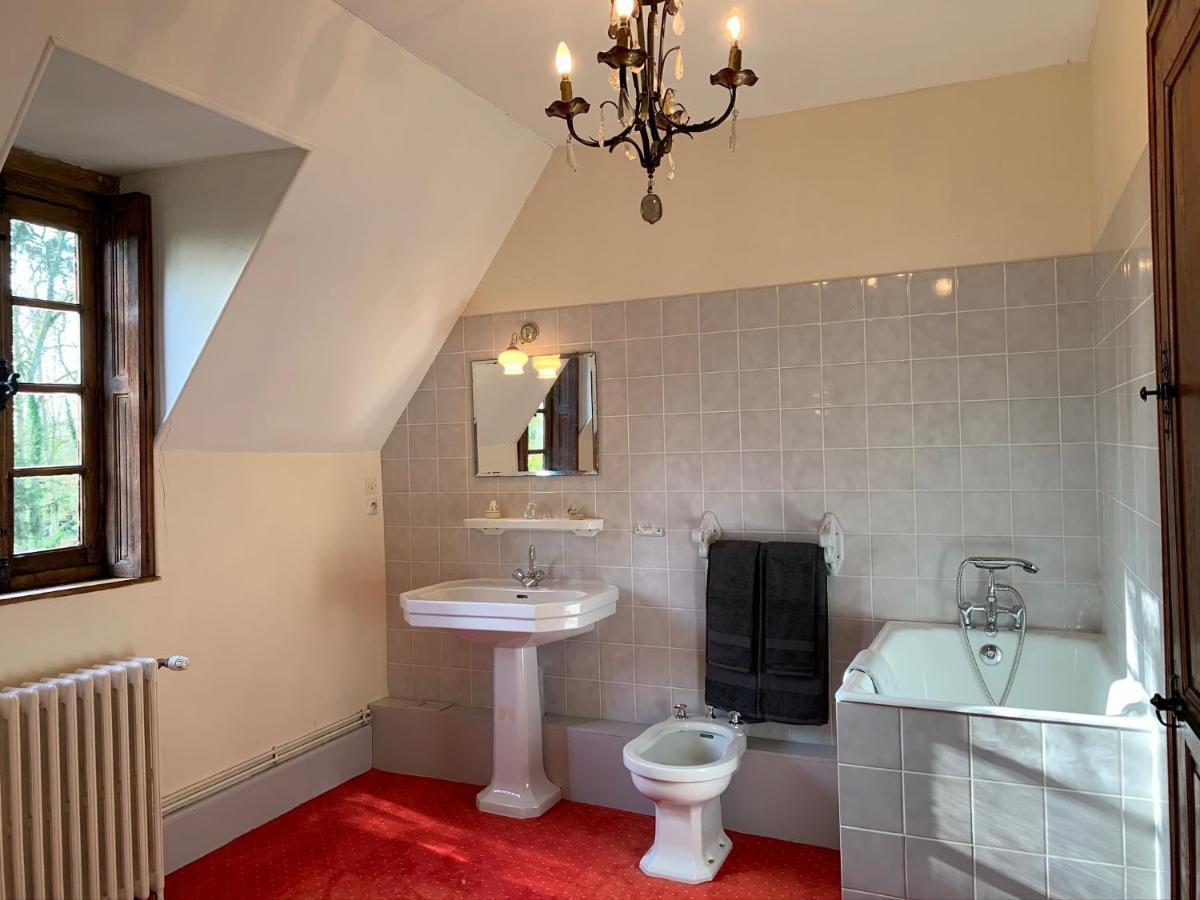Parc De Lesseps Bed & Breakfast Meunet-Planches ภายนอก รูปภาพ